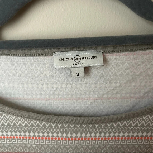 Un Jour Allieurs Paris Sleeveless Pattern Grey Sleeve Tie Ruched Top Size 3 - Picture 2 of 5